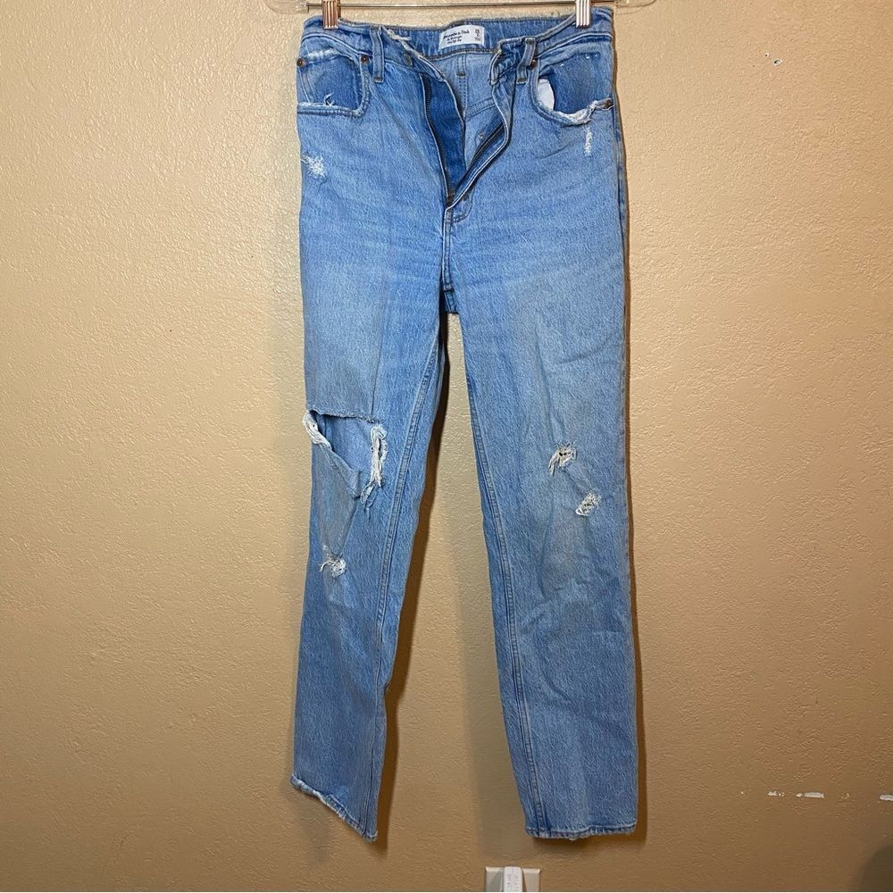 Abercrombie & FitchWomen's Jeans 90s Straight Ultra High Rise Jeans 2R 26